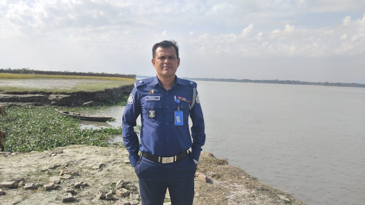 কাজিরহাট থানার আইন-শৃঙ্খলা নিয়ন্ত্রনে রাখার দৃষ্টান্ত স্থাপন করেছেন ওসি মিজান