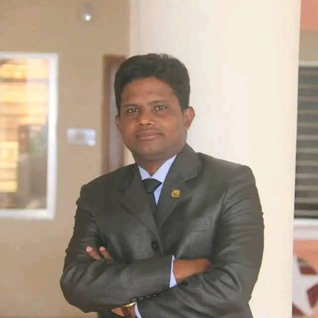 খাল থেকে ববি কর্মকর্তার লাশ উদ্ধার