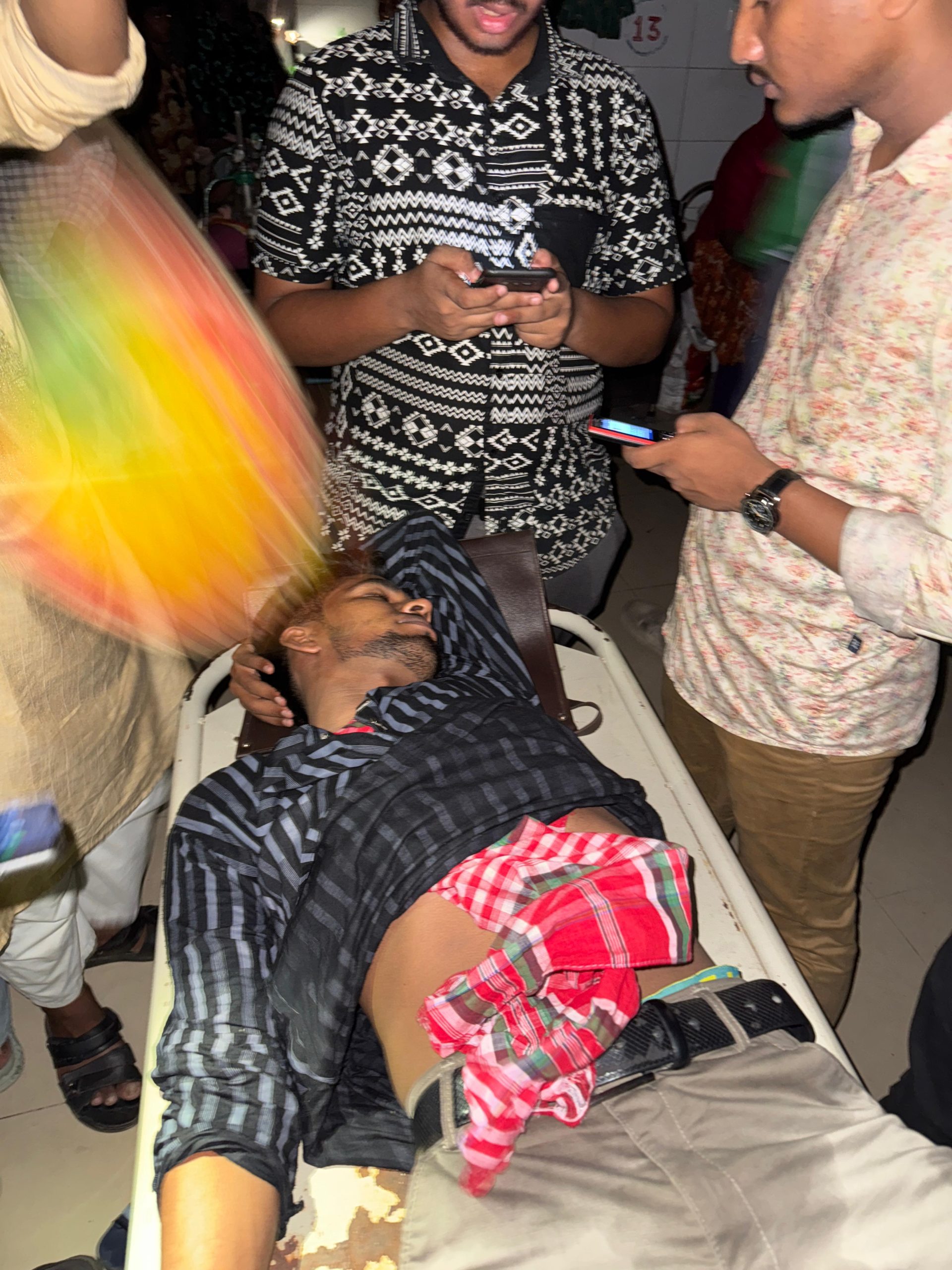 আওয়ামী বিরোধী আন্দোলনে অসুস্থ হয়ে হাসপাতালে ভর্তি বৈষম্য বিরোধী ছাত্র আন্দোলনের নেতা