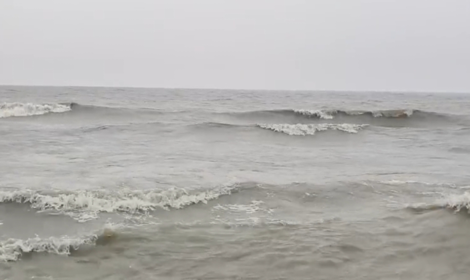 বঙ্গোপসাগরে গভীর সঞ্চালনশীল মেঘমালা, পায়রা বন্দরে ৩ নম্বর সতর্ক সংকেত
