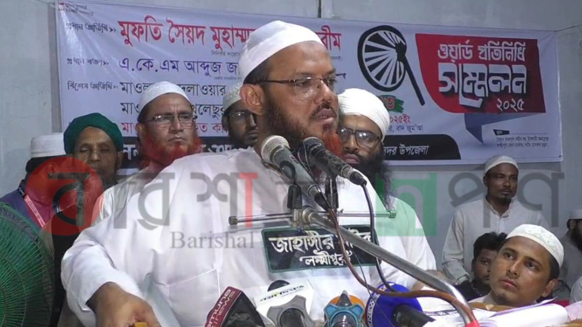 জনগণের অনুমতি ছাড়া পদত্যাগের এখতিয়ার ইউনুস সরকারের নেই: ফয়জুল করীম