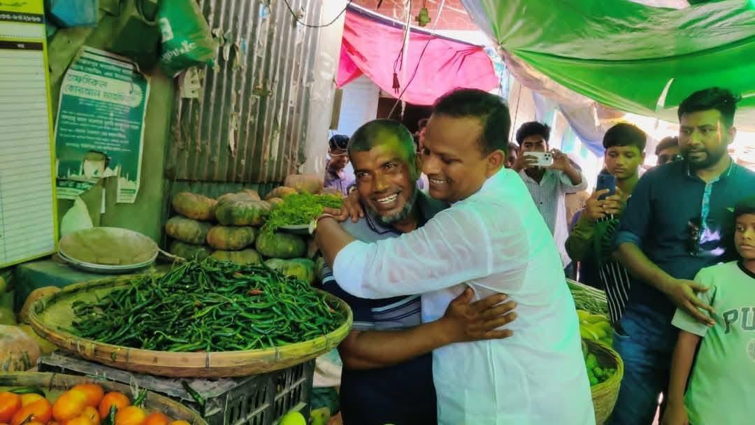 রাজীব আহসান’র দিনভর ঈদ শুভেচ্ছা বিনিময়