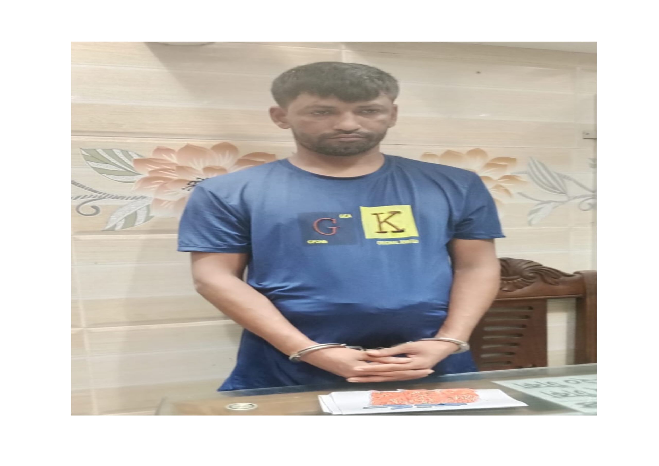 মহিপুরে ৬৪০ পিস ইয়াবাসহ এক মাদক কারবারি আটক