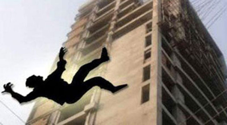 নির্মাণাধীন পাঁচতলা ভবন থেকে পড়ে নির্মাণ শ্রমিকের মৃত্যু