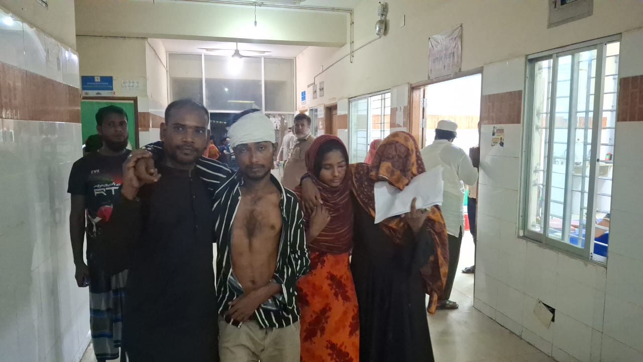 ভোলার তজুমদ্দিনে বিএনপি’র সভাপতির নেতৃত্বে যুবদলের কর্মীর উপর হামলা, আহত ২