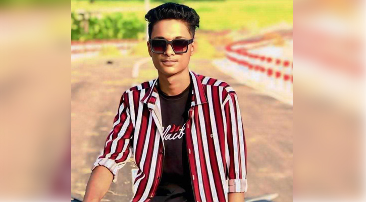 একমাত্র ছেলেকে পিটিয়ে মেরে থানায় মা-বাবা
