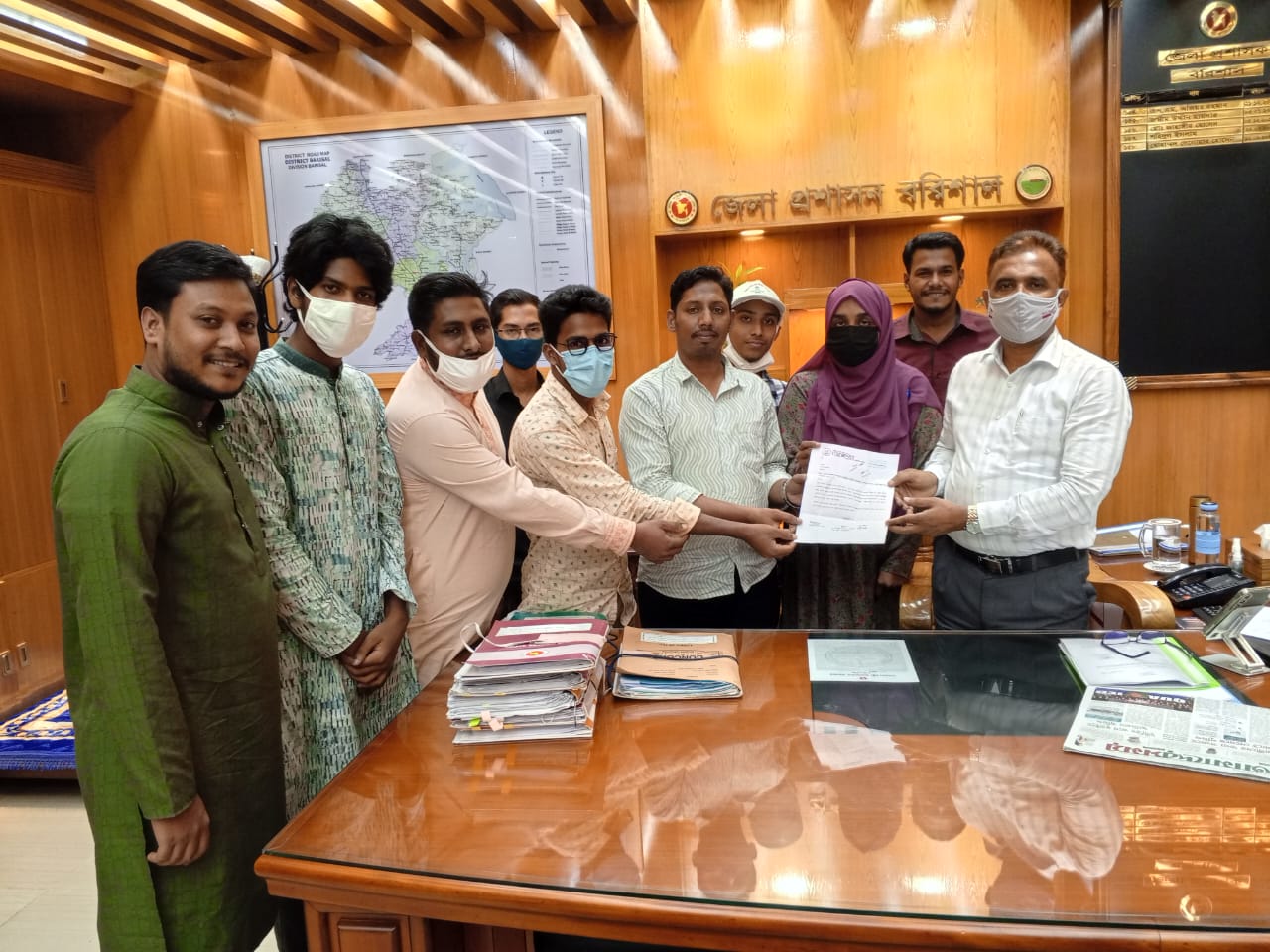 জেলা প্রশাসকের সাথে “আরোহন”র সৌজন্য সাক্ষাৎ