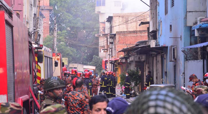 মিরপুরে পোশাক কারখানায় আগুন, ১৬ লাশ উদ্ধার