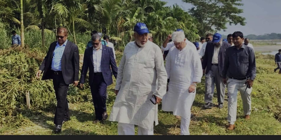 ভোলায় সার কারখানা স্থাপনের সম্ভাব্য স্থান পরিদর্শনে ৩ উপদেষ্টা