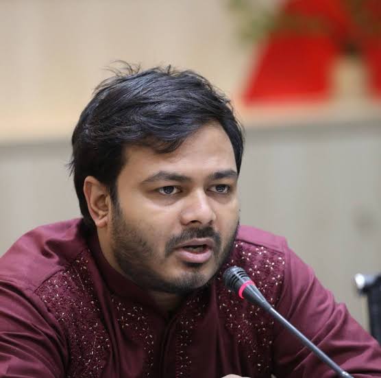ঢাকা-১৮ আসনে প্রতিদ্বন্দ্বিতায় জাবির সাবেক শিক্ষার্থী আরিফুল ইসলাম আদীব