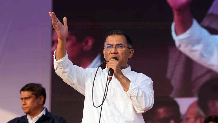 ‘১৩ ফেব্রুয়ারি থেকে জনগণের পা ধরে থাকবে বিএনপি’
