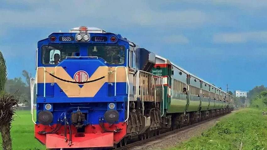 ঈদযাত্রায় দ্বিতীয় দিনের ট্রেনের টিকিট বিক্রি আজ