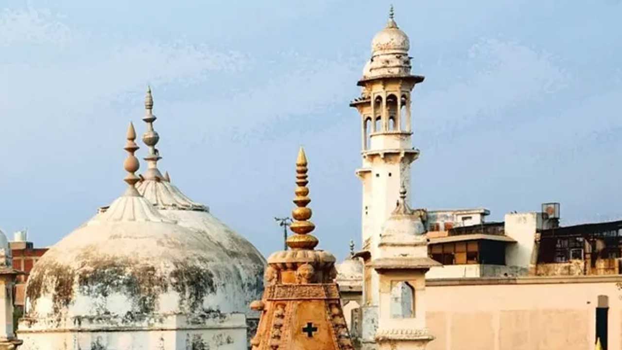 ভারতে একসঙ্গে ১৫ মসজিদ সিলগালা