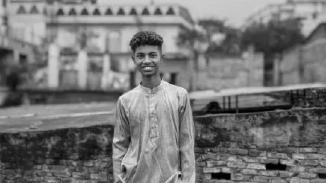 কেরানীগঞ্জে সিগারেট খাওয়াকে কেন্দ্র করে কিশোরকে ছুরিকাঘাতে হত্যা